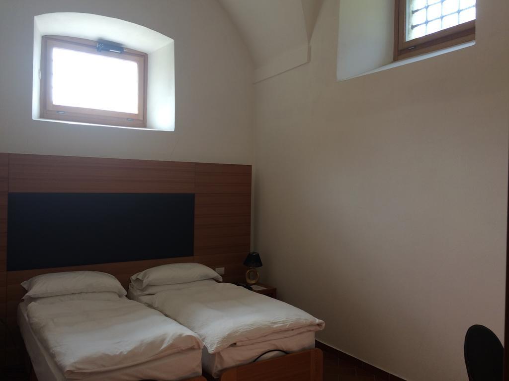 Hotel Relais Palazzo Lodron Rovereto  Zimmer foto